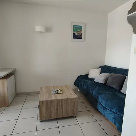 Bord De - Climatisation, Balcon, Parking Et Piscine - Fr-1-801-3 Апартаменты